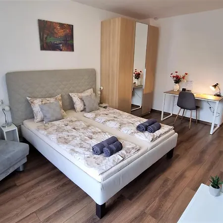 Luxury Quiet In The Center Apartment *