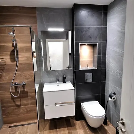 Luxury Quiet In The Center *