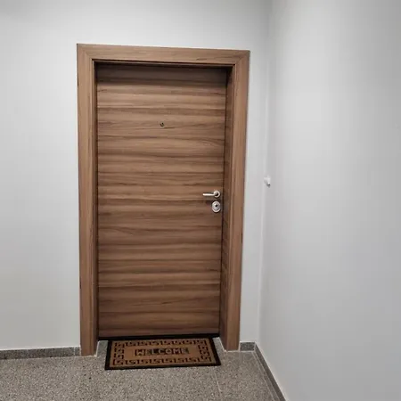Luxury Quiet In The Center Apartmán