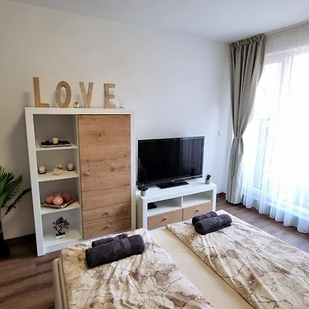 Luxury Quiet In The Center